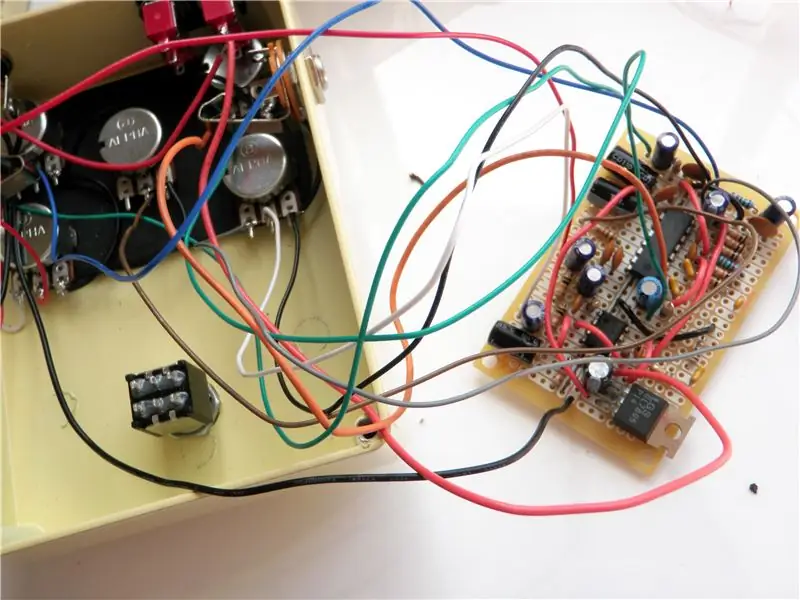 Hubungkan Panel Depan