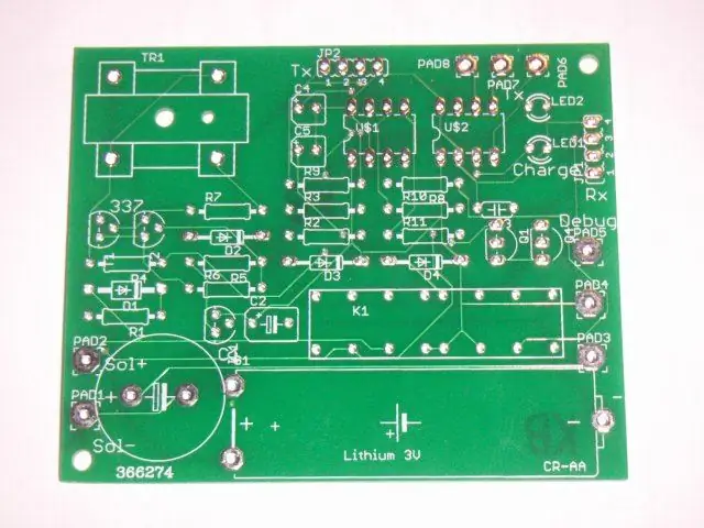 Professionele PCB's zijn bijna goedkoper dan ze thuis te maken: 14 stappen