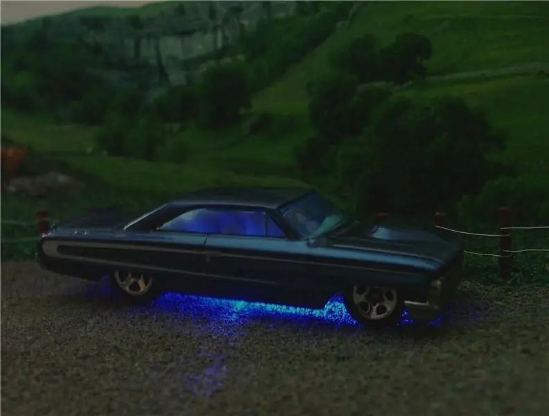 USB LED vrući kotači Automobil: 10 koraka (sa slikama)