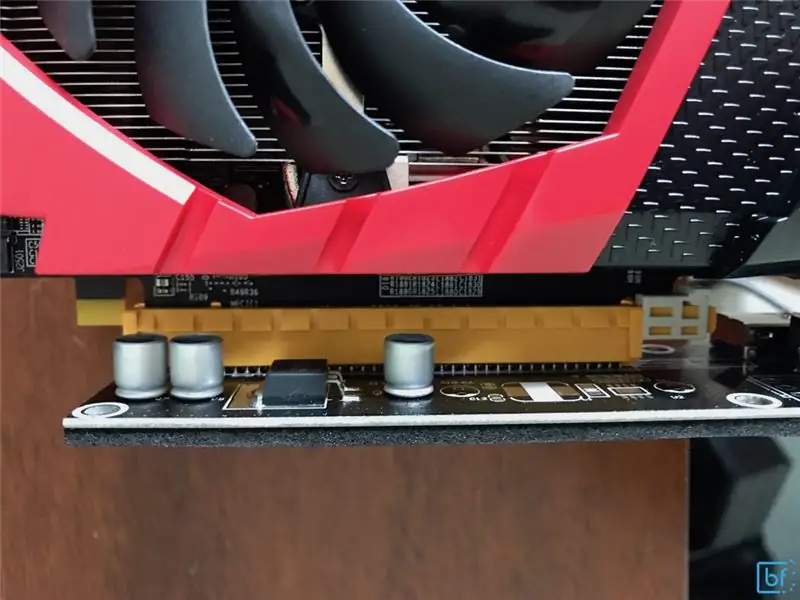 Menyambungkan GPU ke Motherboard