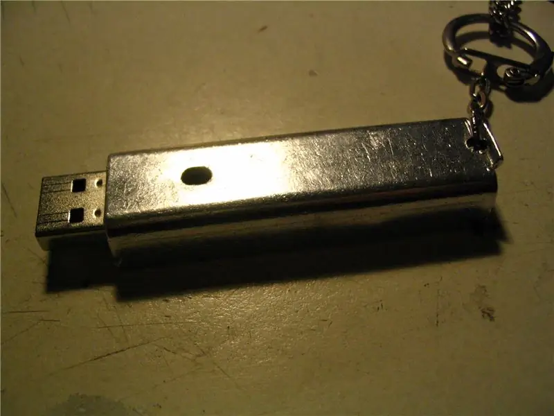 Metāla USB - zibatmiņas diska futrālis Mod: 4 soļi