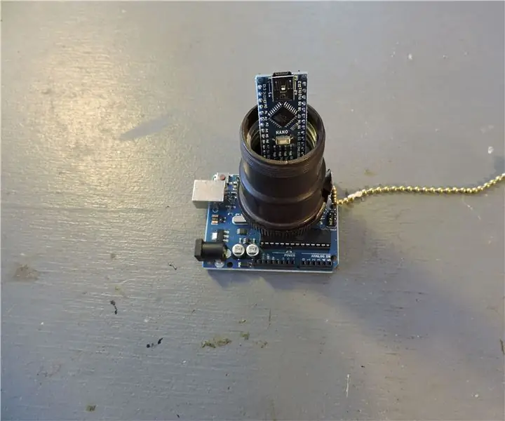 Socket til din Arduino: 6 trin (med billeder)