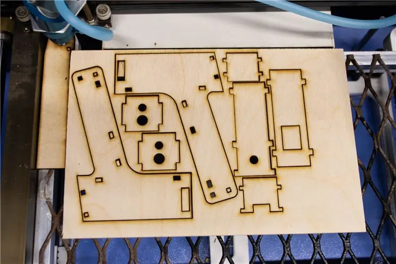 Langkah 1: Potong Laser Enclosure