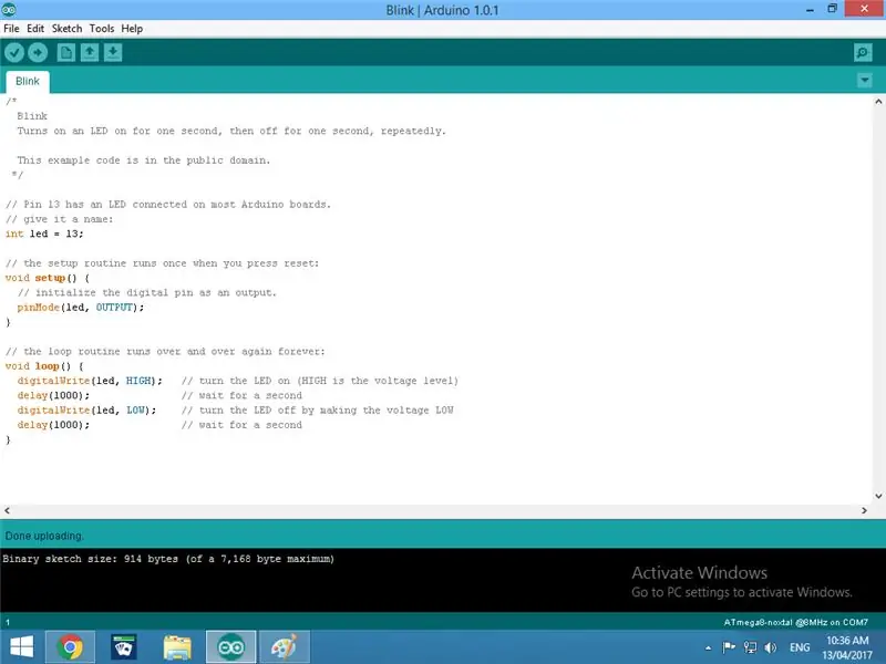 Laai sketse op na ATmega8