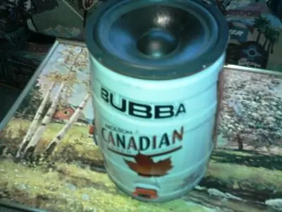 Bubba Beer Keg Sub-Woofer: 3 steg