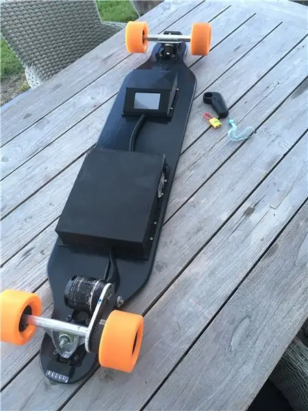 Trackable Electric Longboard