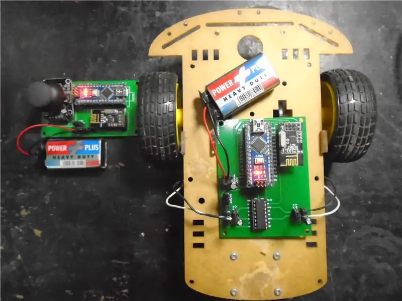 Voiture robotique sans fil Arduino