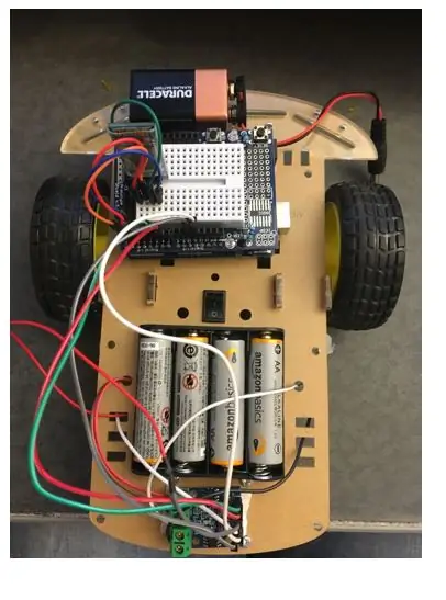 Stap 9: RC Car-configuratie is voltooid. de auto zou er zo uit moeten zien