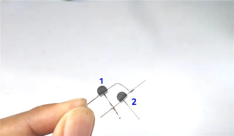 Запоявайте и двата транзистора