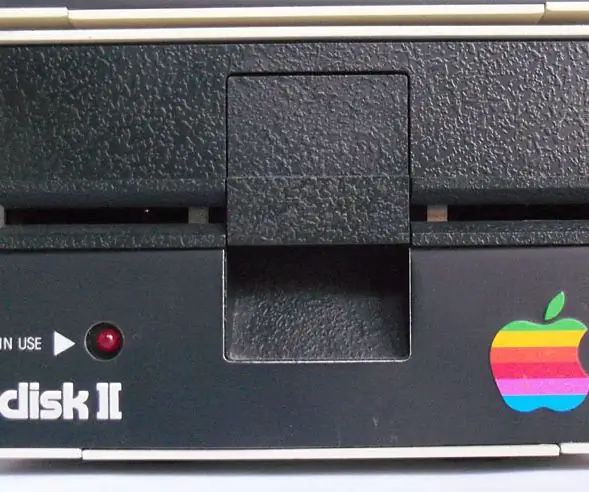 Apple II Floppy Hackintosh I7-7700 3.6 جيجا هرتز: 7 خطوات