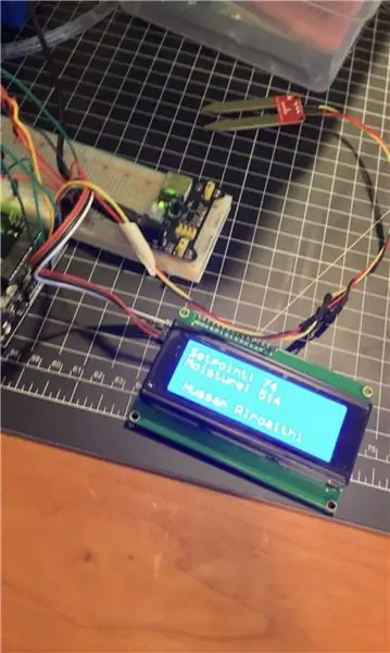 Connexió de la bomba d’aigua i la pantalla LCD a l’Arduino