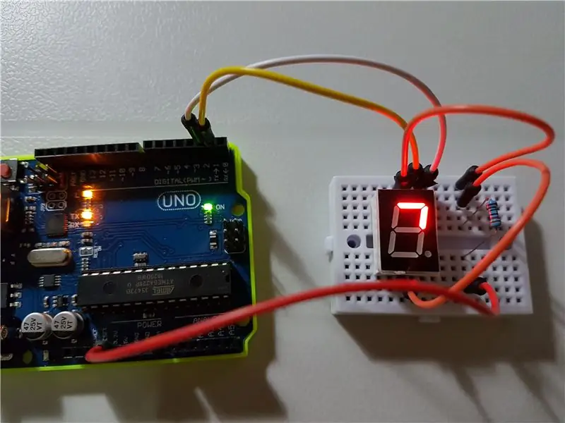 Csatlakoztassa a B szegmenst (Arduino Pin 2, LED Pin 6)