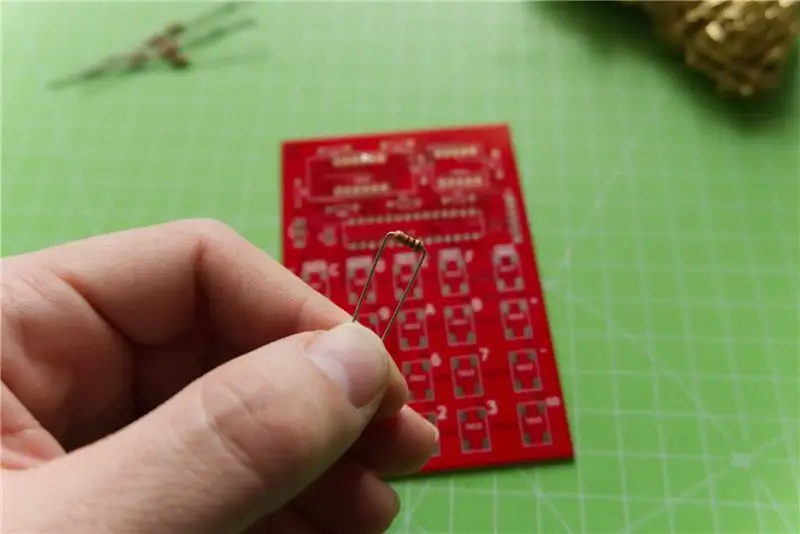 Soldering #1: Резисторлорду жана конденсаторлорду кошуу