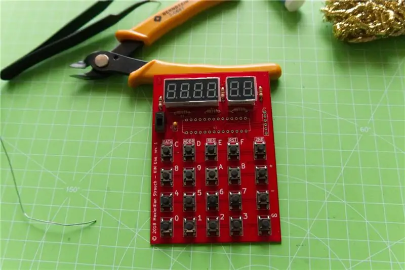 Soldering #3: Xya Segment Display, Hloov thiab Pin Header