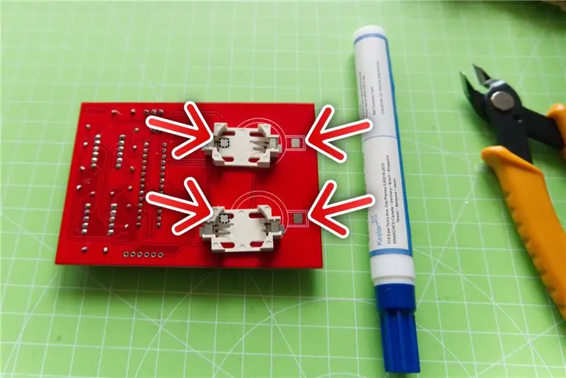 Solderen #5: de batterijhouders toevoegen (laatste stap)