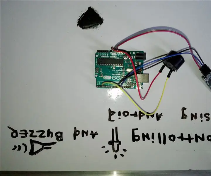 „Buzzer“ir „LED“valdymas naudojant „Android“naudojant „Blynk“: 4 veiksmai