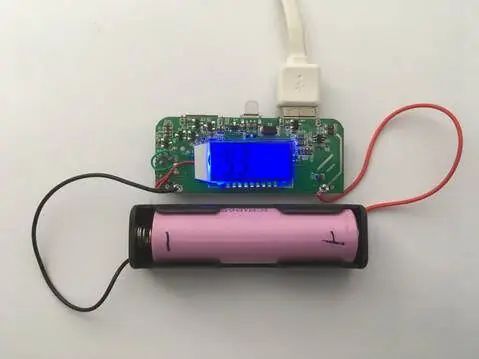 Қос USB ұялы батарея зарядтағышын орнату