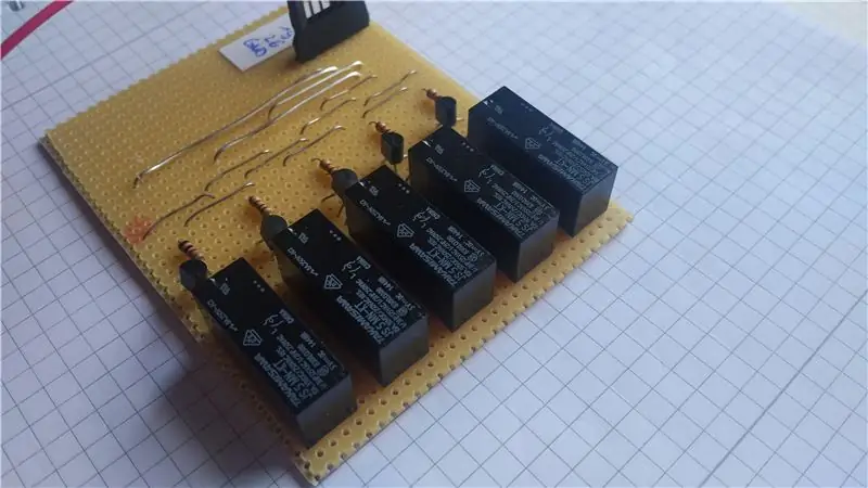 Raspberry Pi DIY Relay Board: 3 ขั้นตอน (พร้อมรูปภาพ)