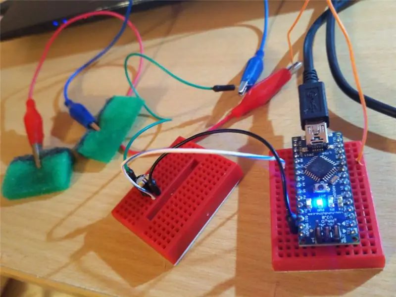 Arduino TDCS Super Simples. Estimulador de corrent continu transcranial (tDCS) DIY