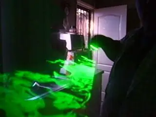 Tutoriel sur le subwoofer laser vert : 6 étapes