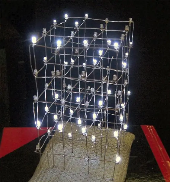 Cubo 3D LED Charlieplex de las luces del árbol de Navidad: 4 pasos (con imágenes)