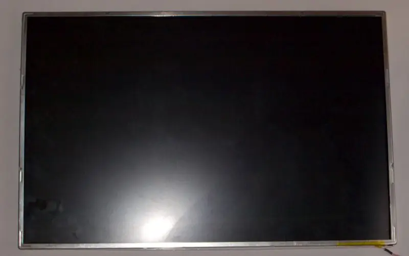 Znajdź uszkodzony panel LCD