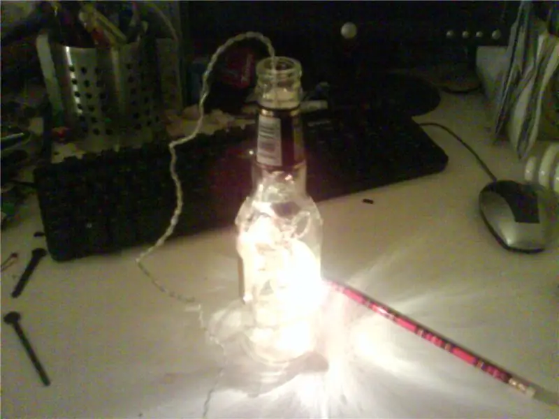 Lampe USB pour bouteille de bière : 3 étapes