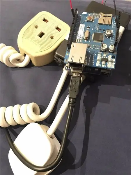 Conecte o Solid Sate Relay e carregue o código do Arduino