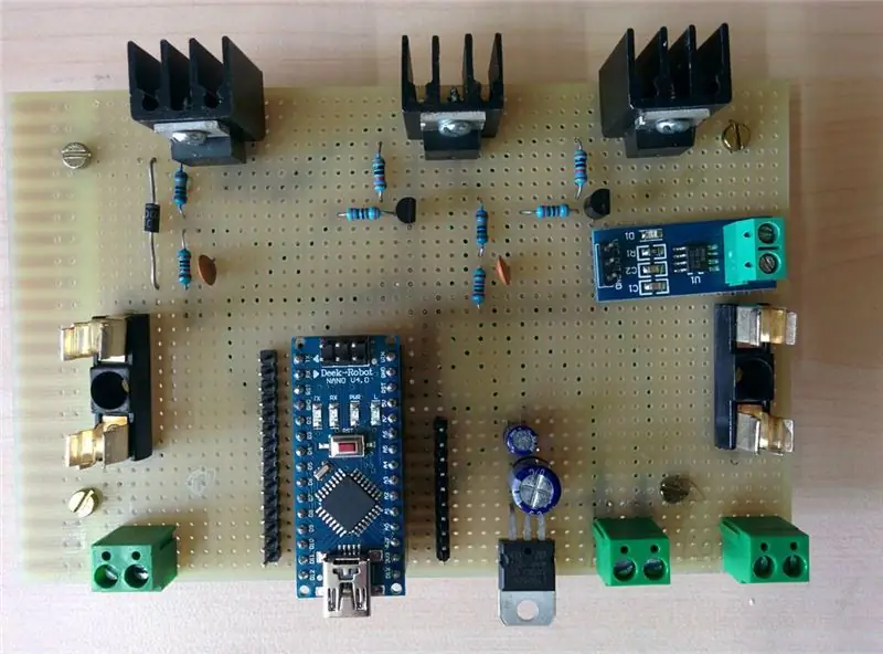 BỘ ĐIỀU KHIỂN SẠC MẶT TRỜI ARDUINO (Phiên bản 2.0)