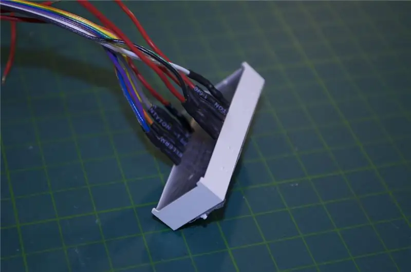 Het 4-cijferige 7-segment display plaatsen