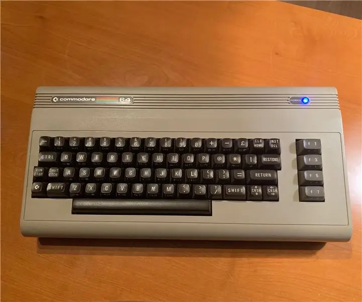 Kthejeni një Commodore 64 në një tastierë Bluetooth IOS: 6 hapa (me fotografi)