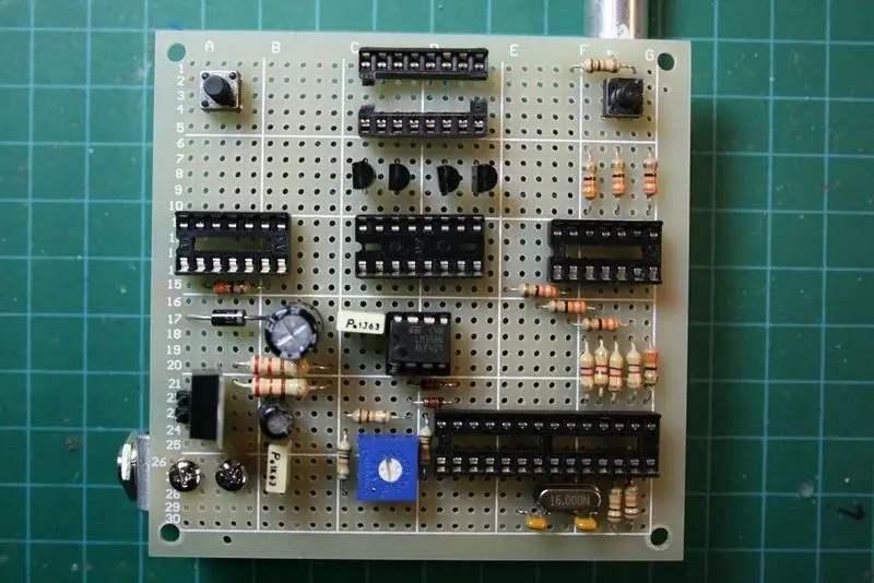 Stap 4: Een socket maken voor het display en het poten geven