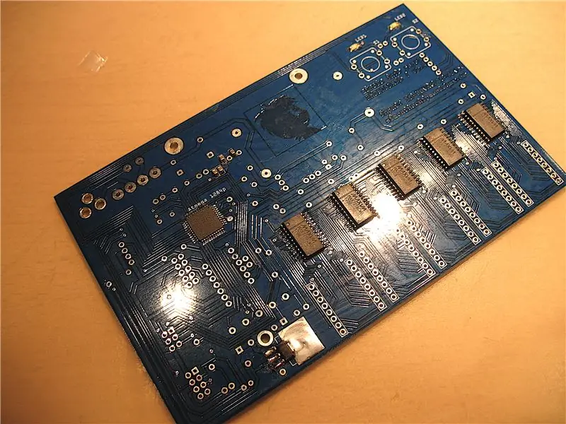 Assemblage électronique - Carte mère SMD