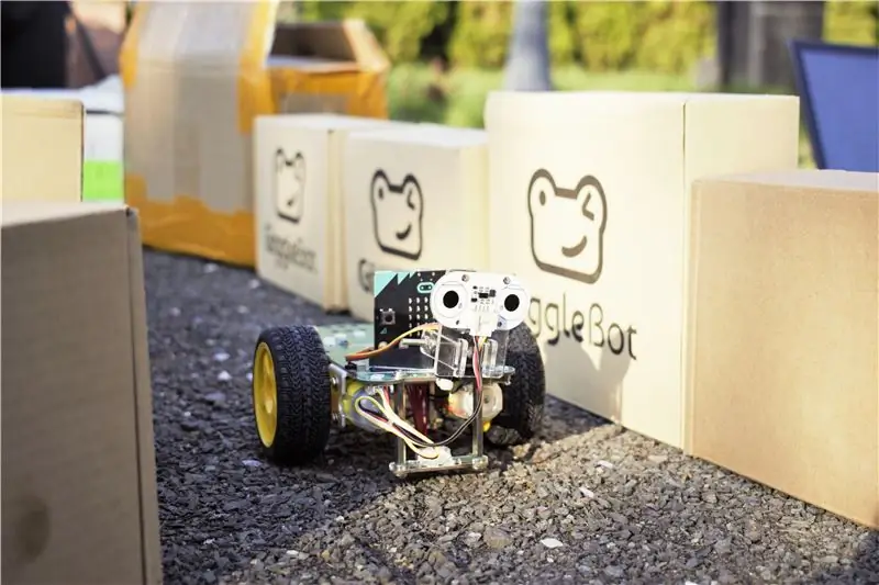 Maak 'n lid-geleide robot met die GiggleBot