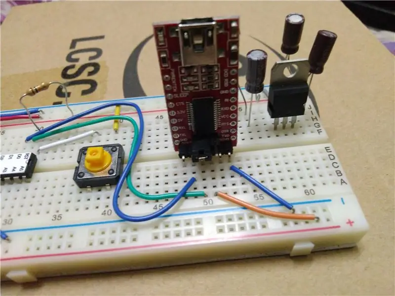 Arduino -ga eskiz yuklanmoqda