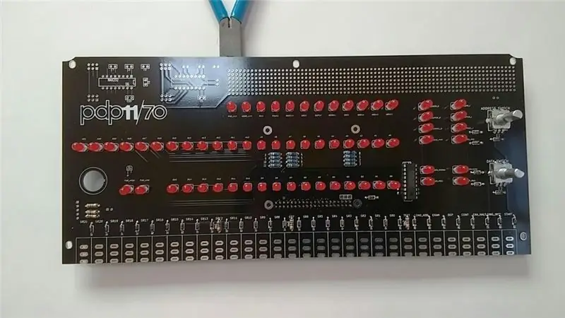 PiDP-11: Replika tahun 1970-an PDP-11/70