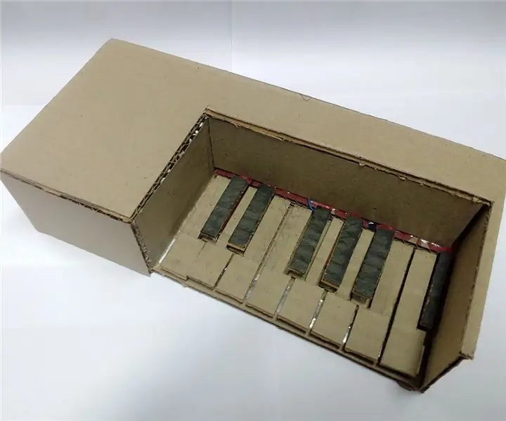 Kartongpiano