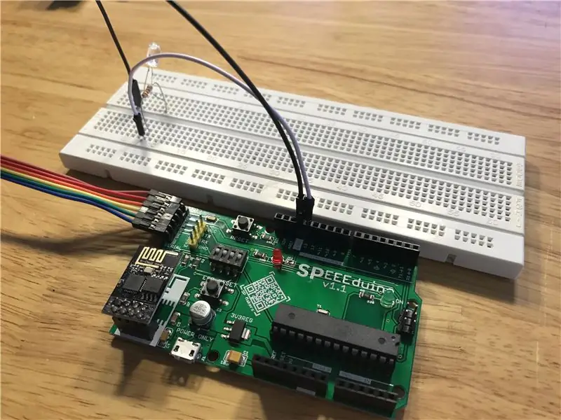 Kontroll LED från ditt WiFi -nätverk! SPEEEduino V1.1