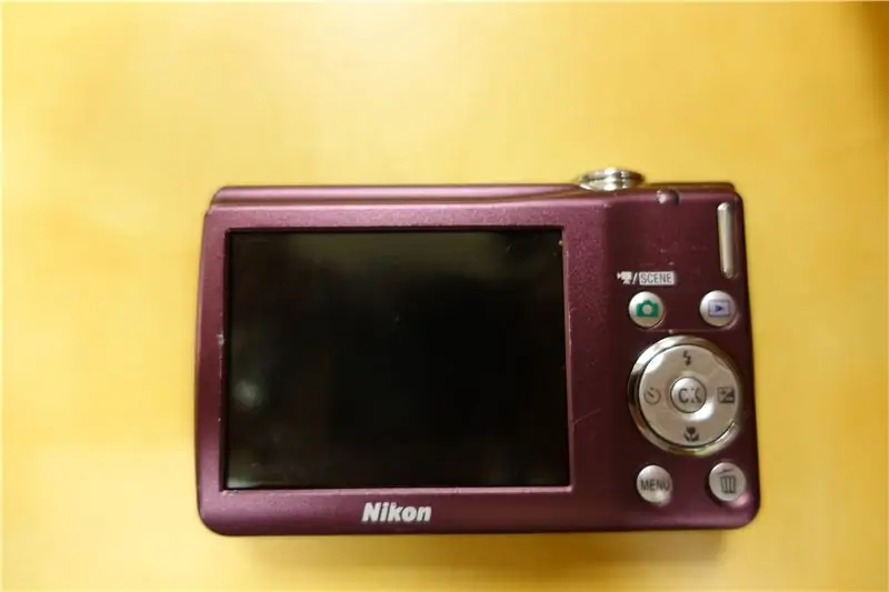 Nikon Coolpix S220 дээрх дэлгэцийг сольж байна