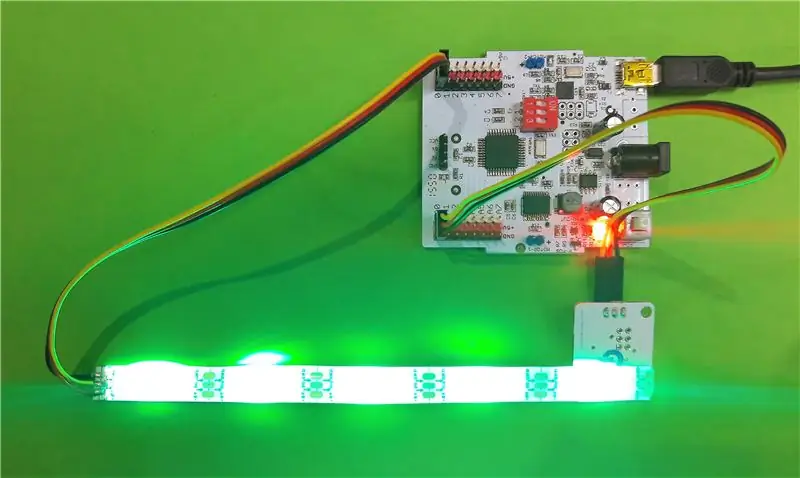 Adaptívna kamufláž RGB LED (chameleón) pomocou Ebot / Arduino