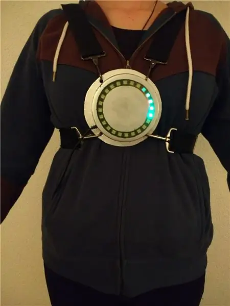 Arduino - Rotating Led on Movement - Wearable Item (frymëzuar nga Chronal Accelerator Tracer Overwatch)