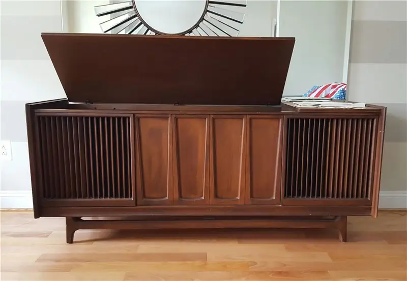 1960 -tallets Volumio Console Stereo Cabinet Restomod