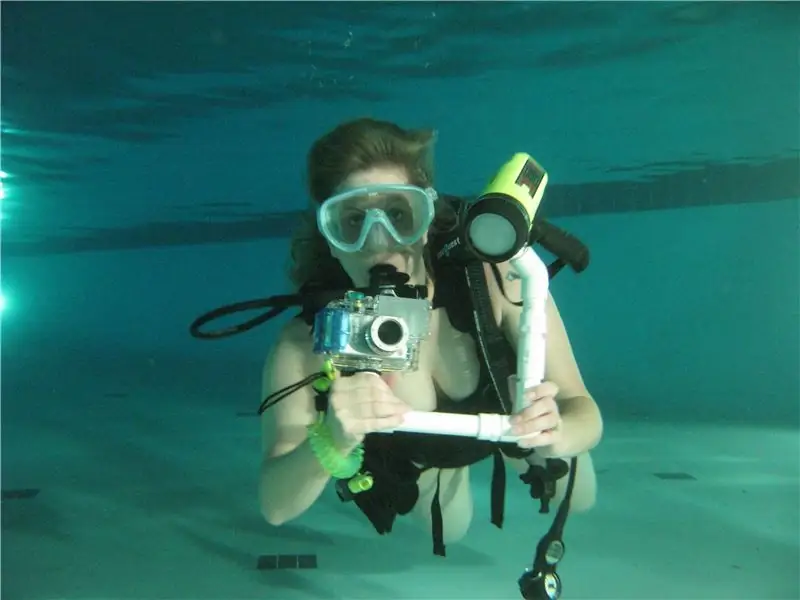 DIY PVC $ 10 Underwater Light Arm: 5 Mga Hakbang