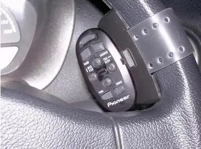 Paano ayusin ang mga problema sa Remote ng Pionner Steering Wheel - Taasan ang IR Signal at Ayusin ang Little Lock .: 14 Hakbang