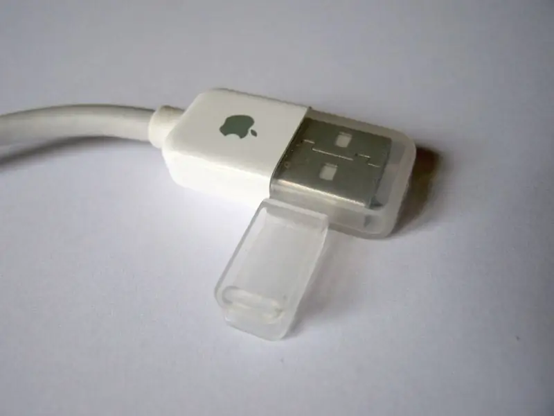 Pas 1: cable USB …