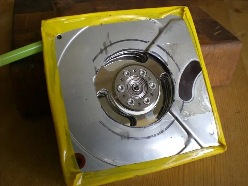 Turbine Tesla à partir d'anciens disques durs et d'outils minimaux : 11 étapes (avec photos)