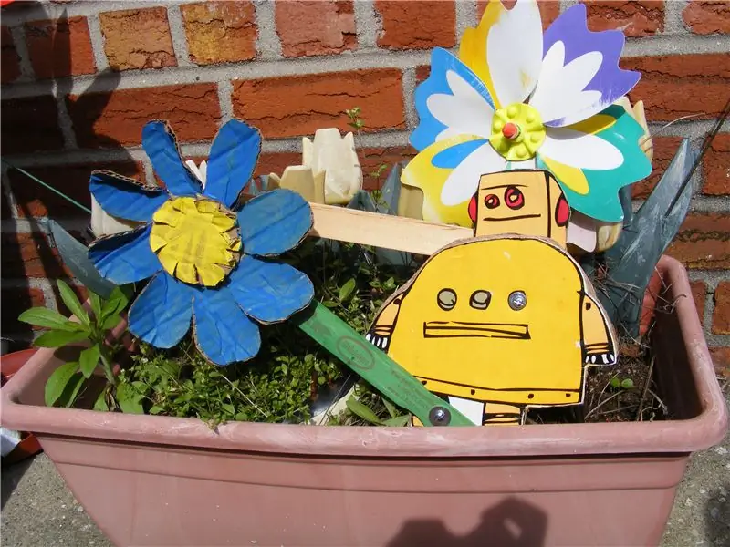 Robogigithingy de remolí de flors: 5 passos (amb imatges)