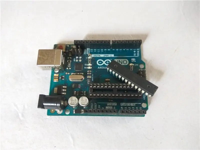 Përgatitja e Arduino UNO për Programim