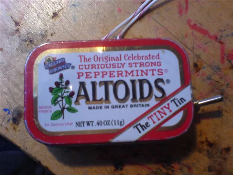 Altoid цагаан тугалган дахь хэлхээний нугалсан гар: 4 алхам