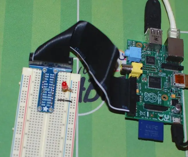 RaspberryPi: ჩამქრალი შუქდიოდური შუქი და გარეთ: 4 ნაბიჯი (სურათებით)